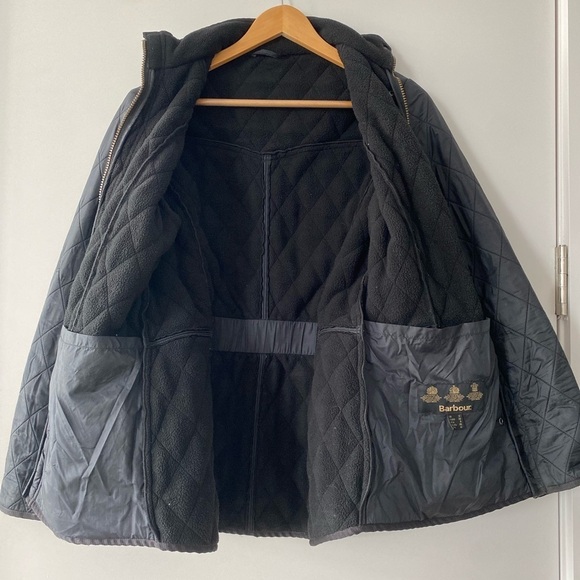 Barbour Cavalry Polarquilt Jacket - Women's - Picture 13 of 16